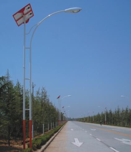 風(fēng)光互補(bǔ)太陽(yáng)能路燈