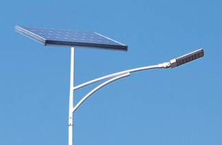 Led太陽能路燈與普通路燈哪款更適合新農(nóng)村？