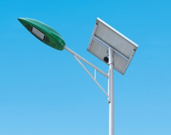 太陽能路燈蓄電池為什么要埋在地下？